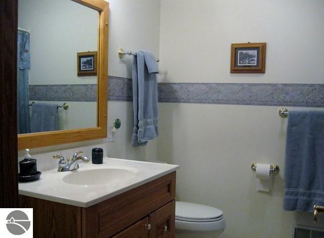 886 East Blanchard Road Shepherd, MI 48883 - Photo 30 of 50 1774376-29.JPG
