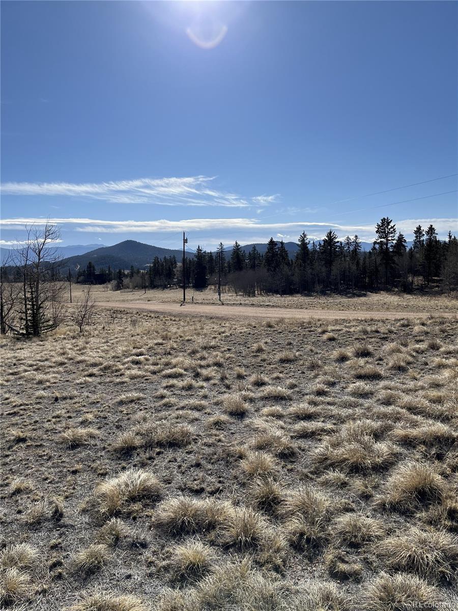 27 Warpath Road Como, CO 80432 - Photo 9 of 21 a view of an ocean
