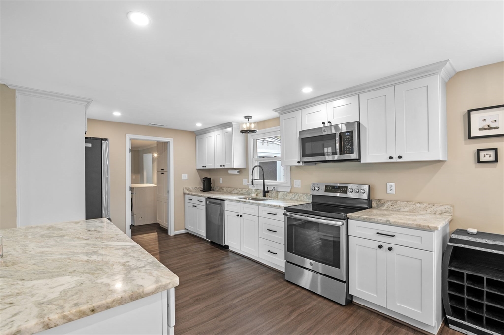 20 Sunnyvale Street Beverly, MA 01915 - Photo 11 of 42