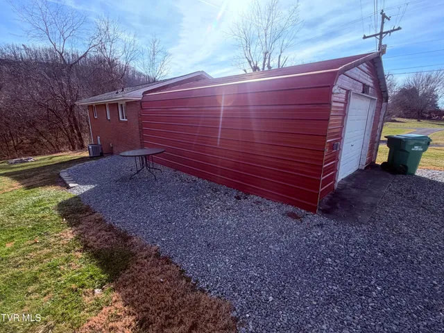 $189,900 | 273 Fairford Lane, Bristol, TN 37620