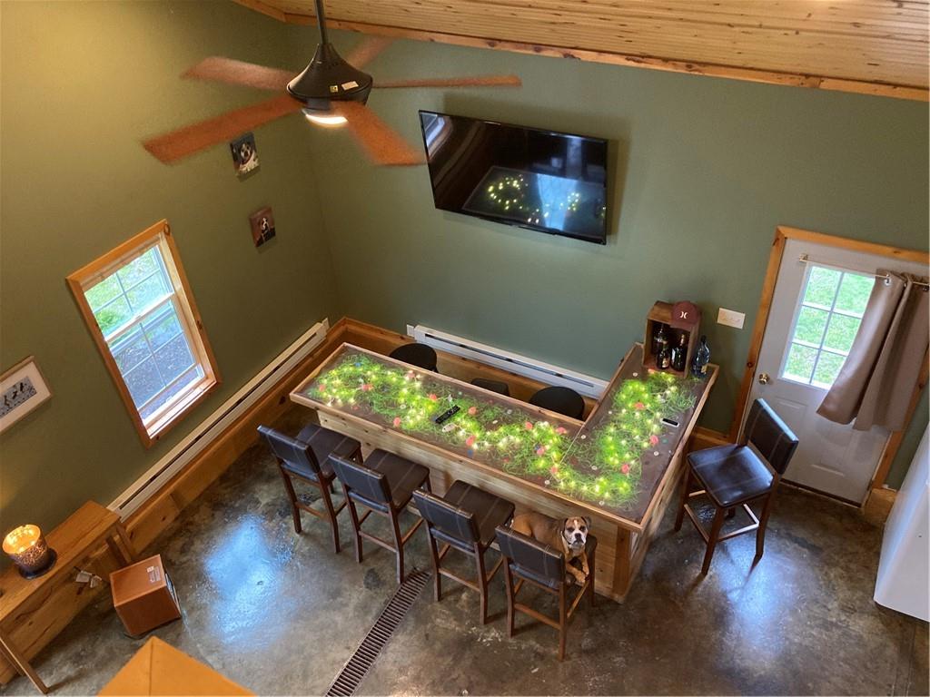 2407 Eastbrook Road New Castle, PA 16105 - Photo 16 of 17 a room with furniture and a window