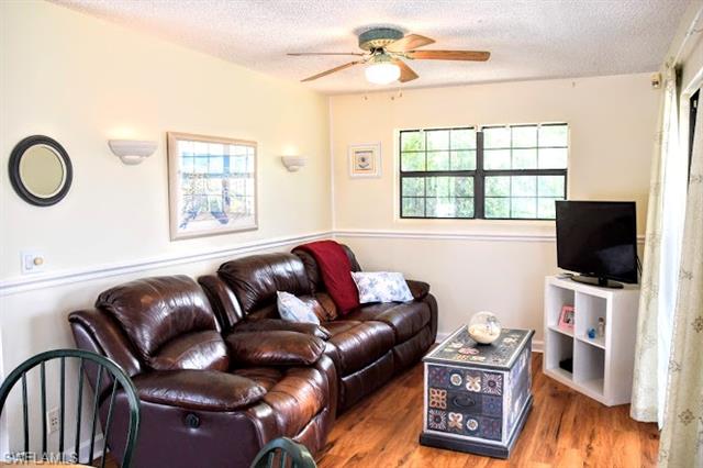 8148 Albatross Road Fort Myers, FL 33967 - Photo 7 of 24
