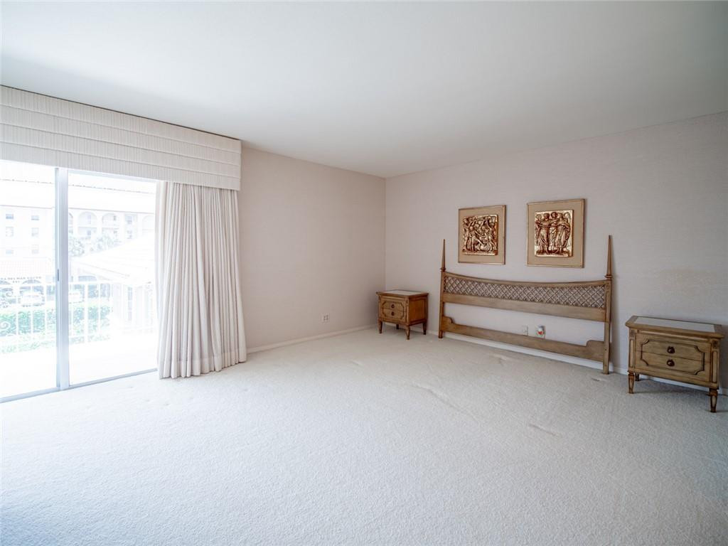 1299 South Ocean Boulevard, Unit S3 Boca Raton, FL 33432 - Photo 14 of 29 Large master suite
