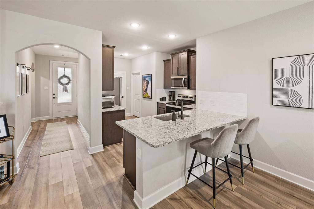 7621 Duck Bay Road Fort Worth, TX 76120 - Photo 15 of 32