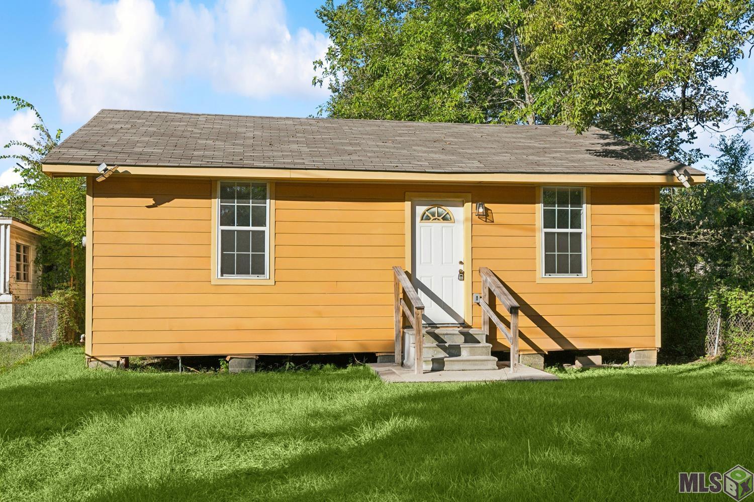 2371 East Smiley Avenue Baton Rouge, LA 70806 - Photo 1 of 10