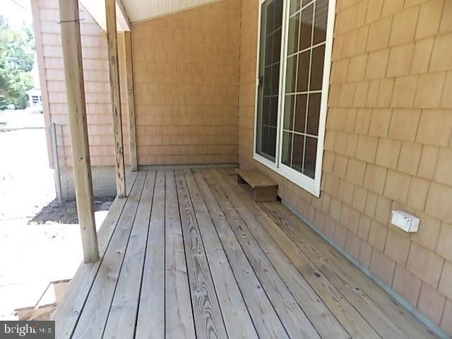 26418 Mariners Road Crisfield, MD 21817 - Photo 20 of 20 Side Porch