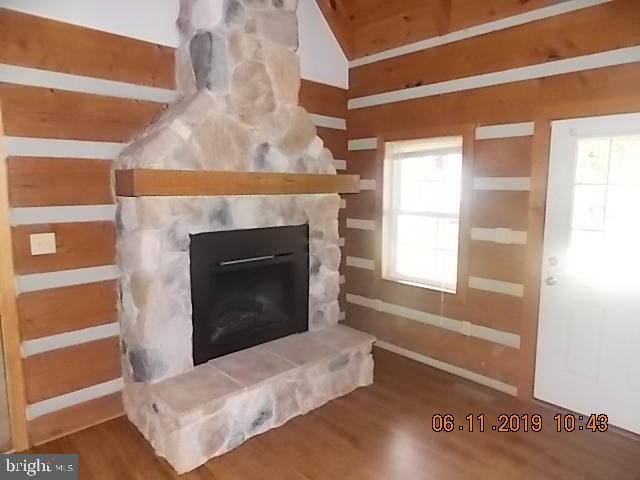 26418 Mariners Road Crisfield, MD 21817 - Photo 10 of 20 Gas Fireplace