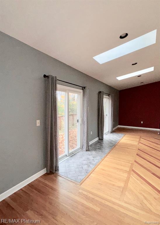 21410 Ruth Street Farmington Hills, MI 48336 - Photo 9 of 21