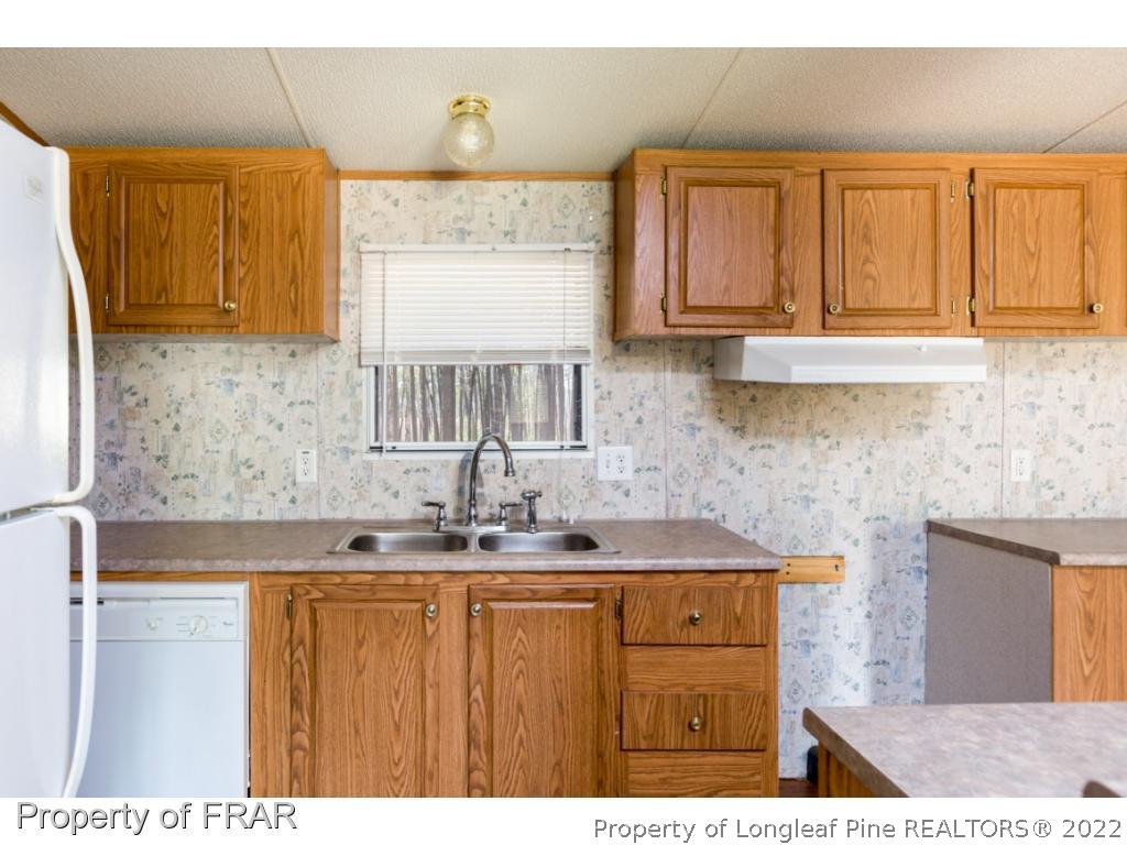 961 Bill Shaw Road Spring Lake, NC 28390 - Photo 8 of 18 Gallery Image 8