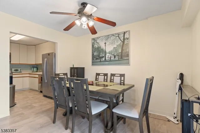 $250,000 | 10 North Wood Avenue, Unit 406, Linden, NJ 07036