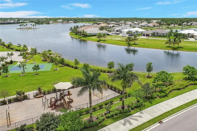 $649,000 | 14579 Topsail Drive, Naples, FL 34114