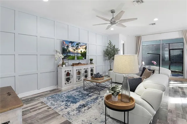 $649,000 | 14579 Topsail Drive, Naples, FL 34114