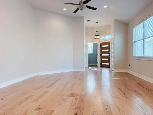 $2,450 | 7208 Lysander Court, Austin, TX 78741