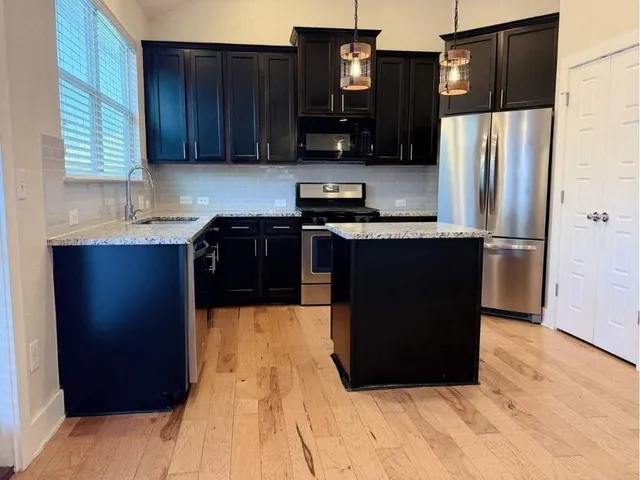 $2,450 | 7208 Lysander Court, Austin, TX 78741