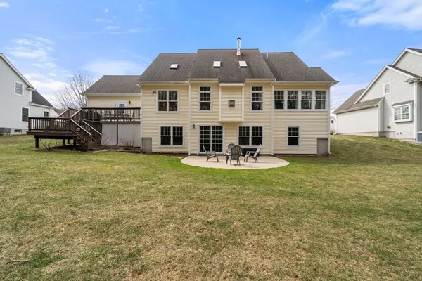 $729,000 | 47 Holly Circle, Unit 47, Kingston, MA 02364