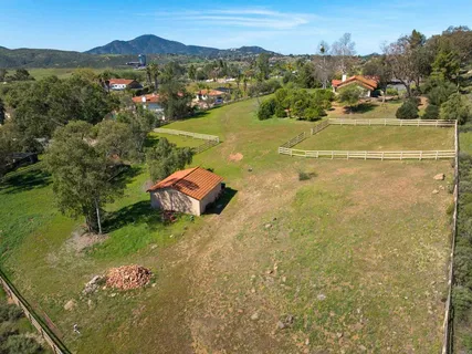 $1,050,000 | 15232 Presilla Drive, Jamul, CA 91935