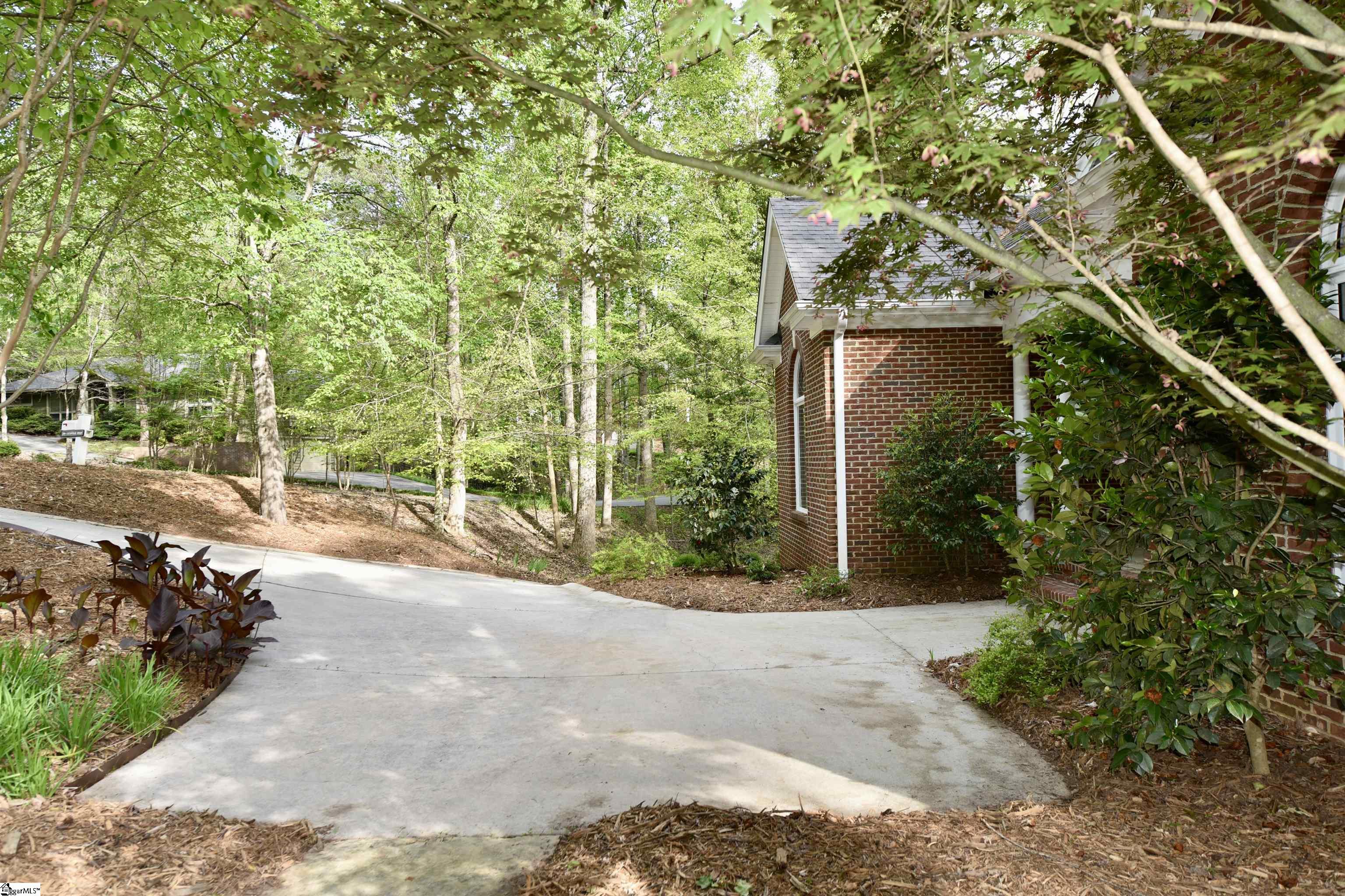 204 Catawbah Road Clemson, SC 29631 - Photo 12 of 36