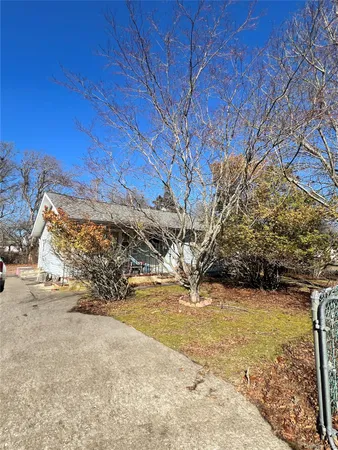 $369,000 | 55 Trafalgar Drive, Shirley, NY 11967