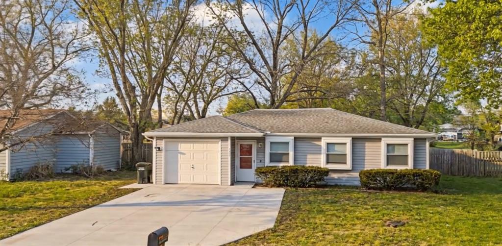 3804 Shadybrook Lane Lawrence, KS 66047 - Photo 1 of 25