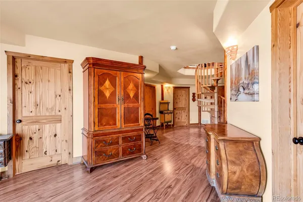 $750,000 | 1747 Newton Road, Pueblo, CO 81005