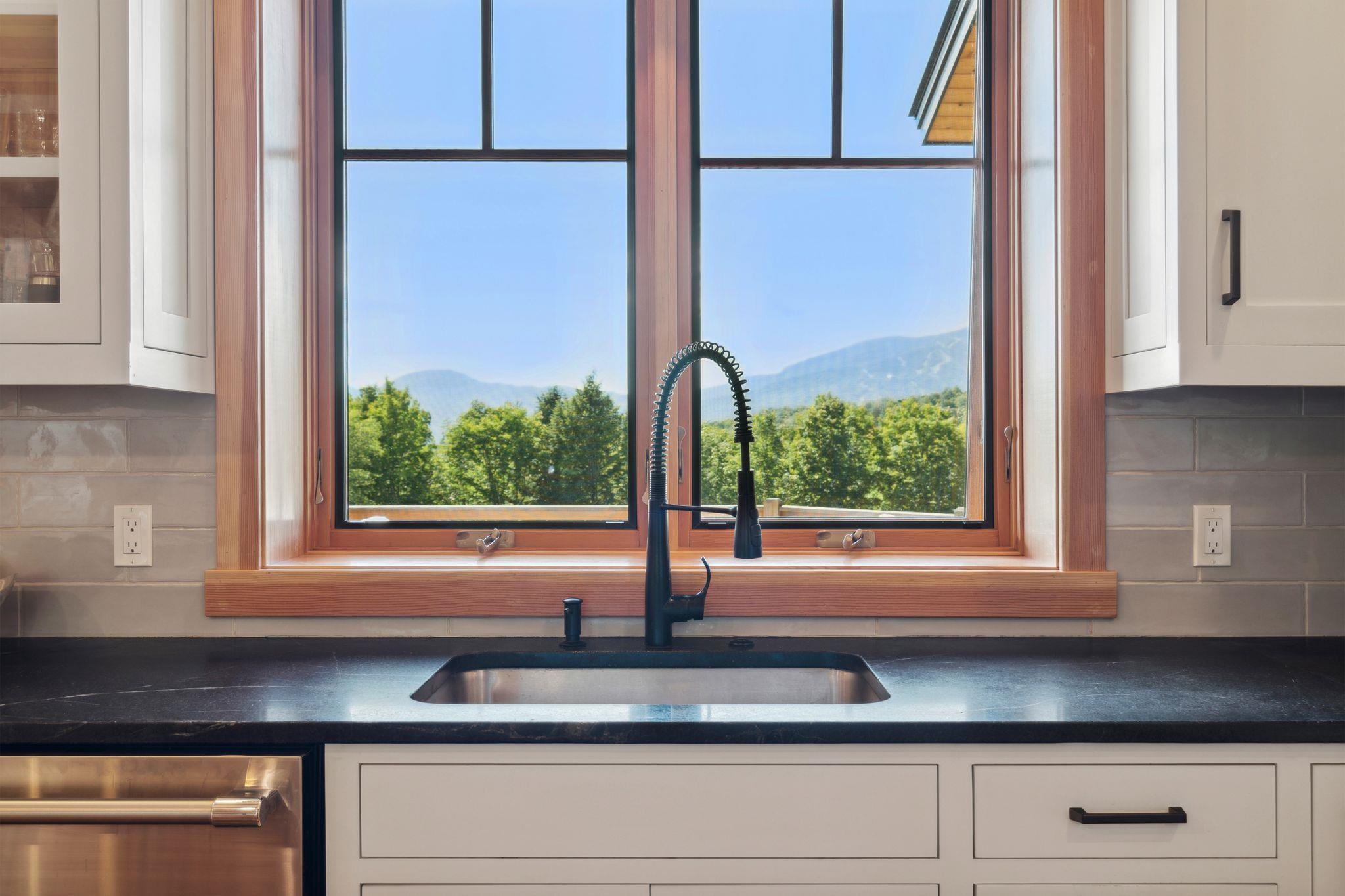 920 Wade Pasture Road Stowe, VT 05672 - Photo 8 of 40