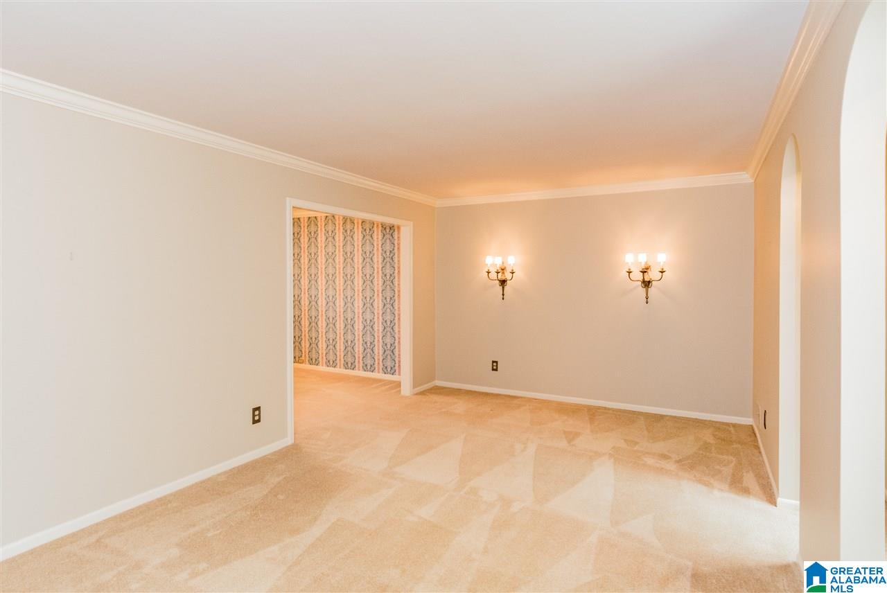 1746 Cornwall Road Birmingham, AL 35226 - Photo 6 of 43 Gallery Image 6