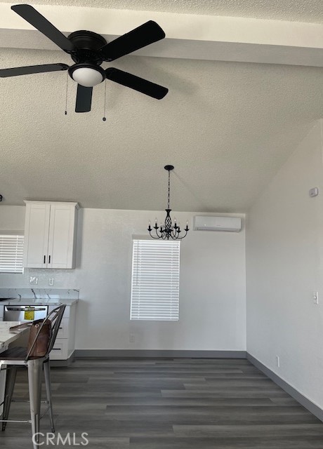 14626 Monte Vista Road Phelan, CA 92371 - Photo 6 of 33 Dining area