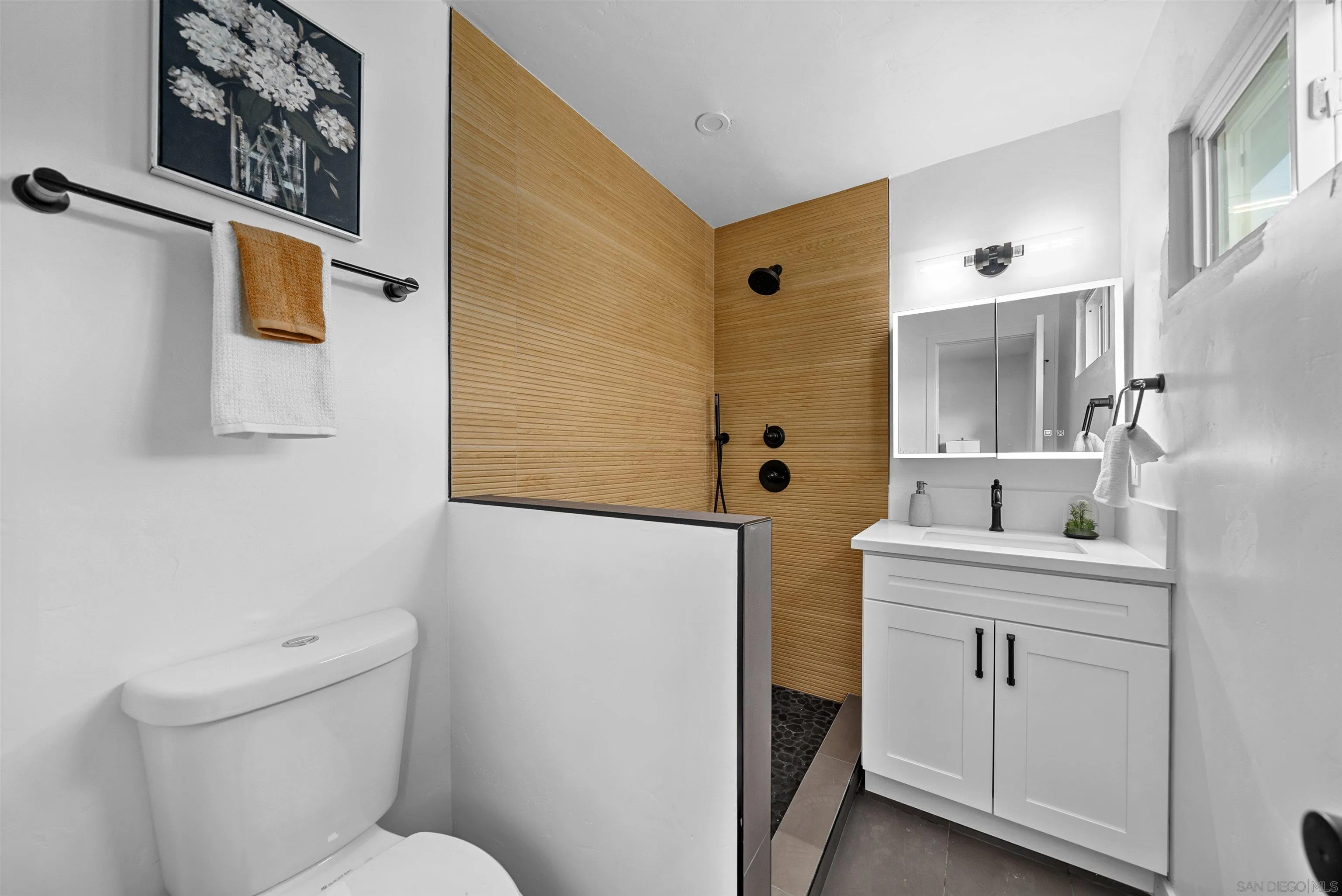 9711 Abbeywood Road Santee, CA 92071 - Photo 13 of 16 Gallery Image 13
