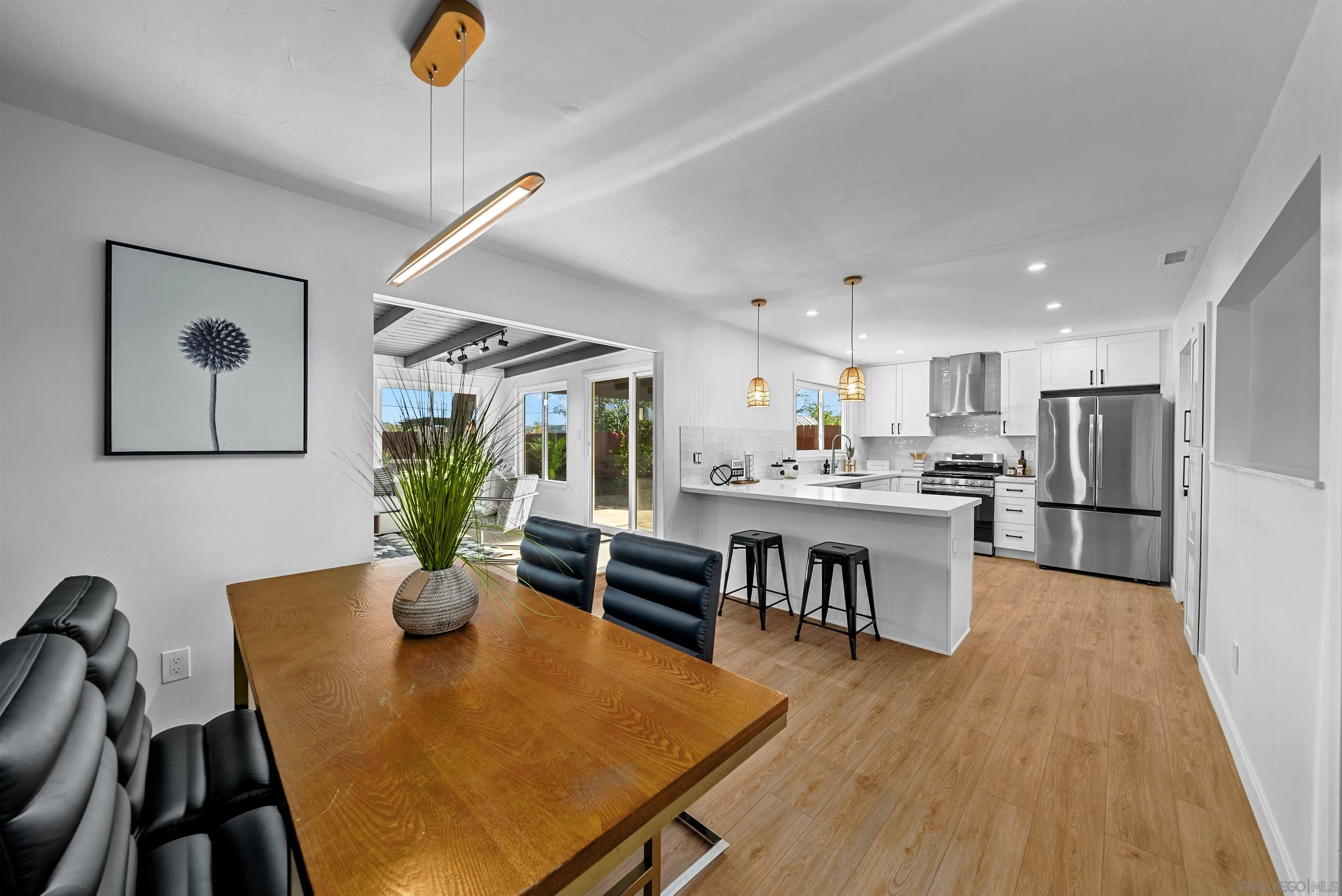 9711 Abbeywood Road Santee, CA 92071 - Photo 2 of 16 Gallery Image 2