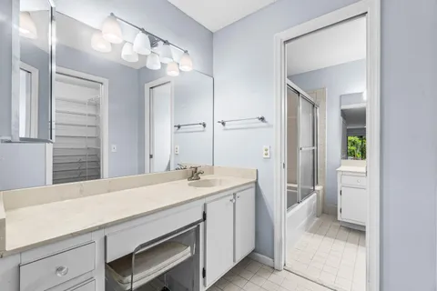 $270,000 | 10173 Chestwood Road, Boynton Beach, FL 33437