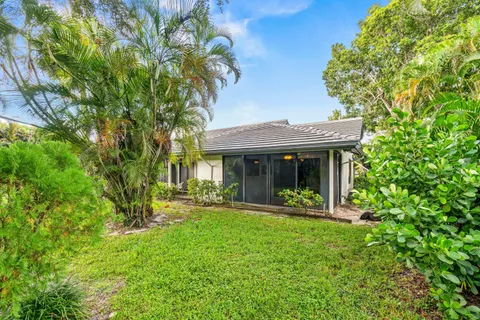 $270,000 | 10173 Chestwood Road, Boynton Beach, FL 33437