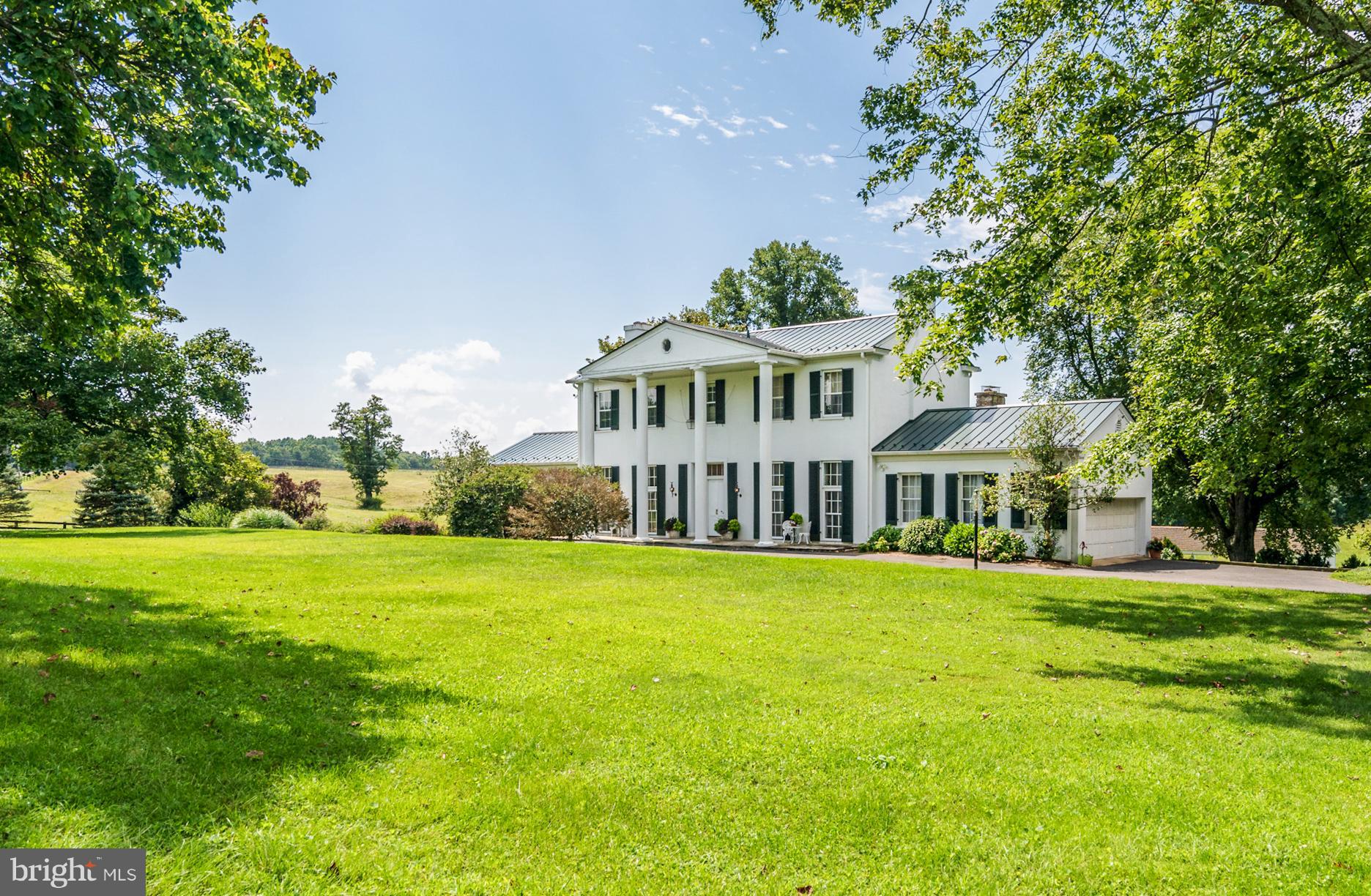 6252 Leeds Manor Road Hume, VA 22639 - Photo 1 of 30 Exterior (Front)