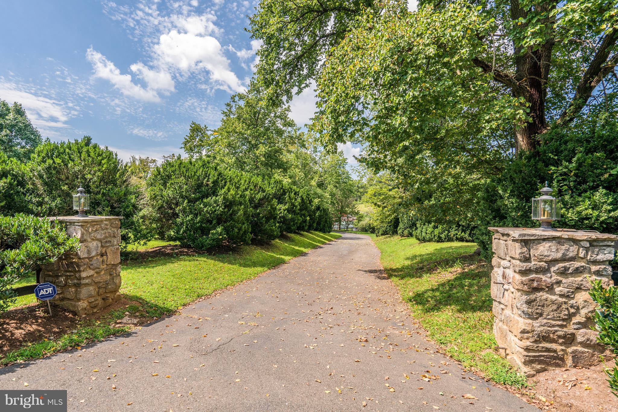 6252 Leeds Manor Road Hume, VA 22639 - Photo 21 of 30 Entrance