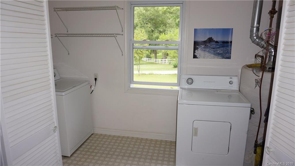 40 Williams Road Fletcher, NC 28732 - Photo 9 of 19 Gallery Image 9