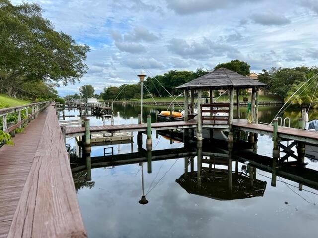 23309 Water Circle Boca Raton, FL 33486 - Photo 2 of 49 Dock Slips on Waterway