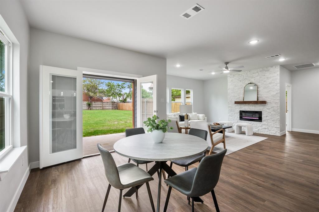 907 Elwood Road Irving, TX 75061 - Photo 11 of 32