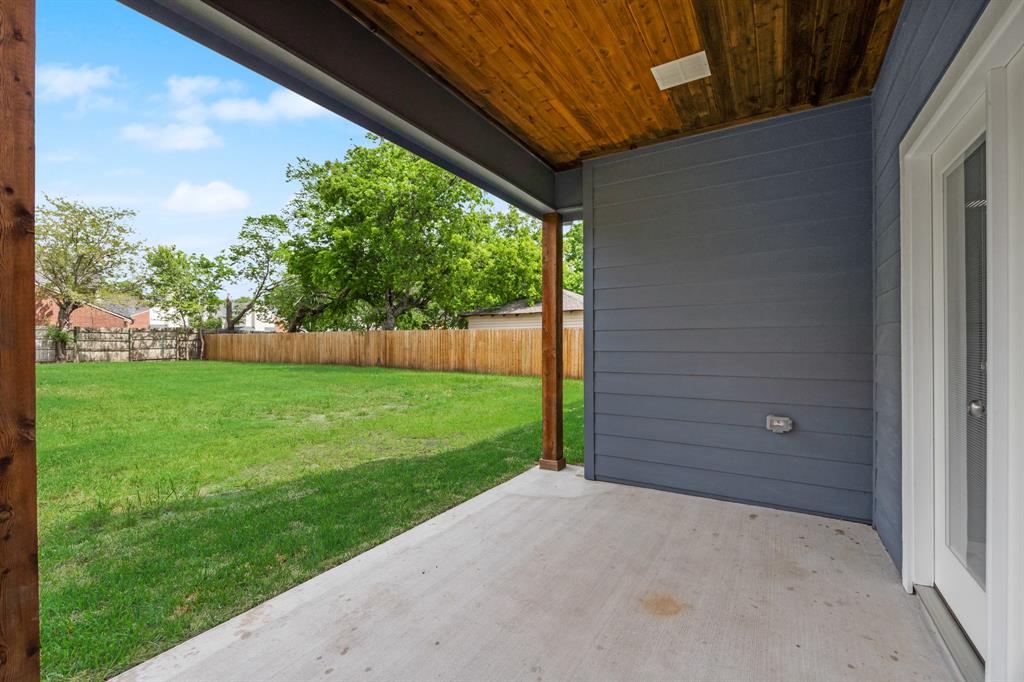 907 Elwood Road Irving, TX 75061 - Photo 28 of 32