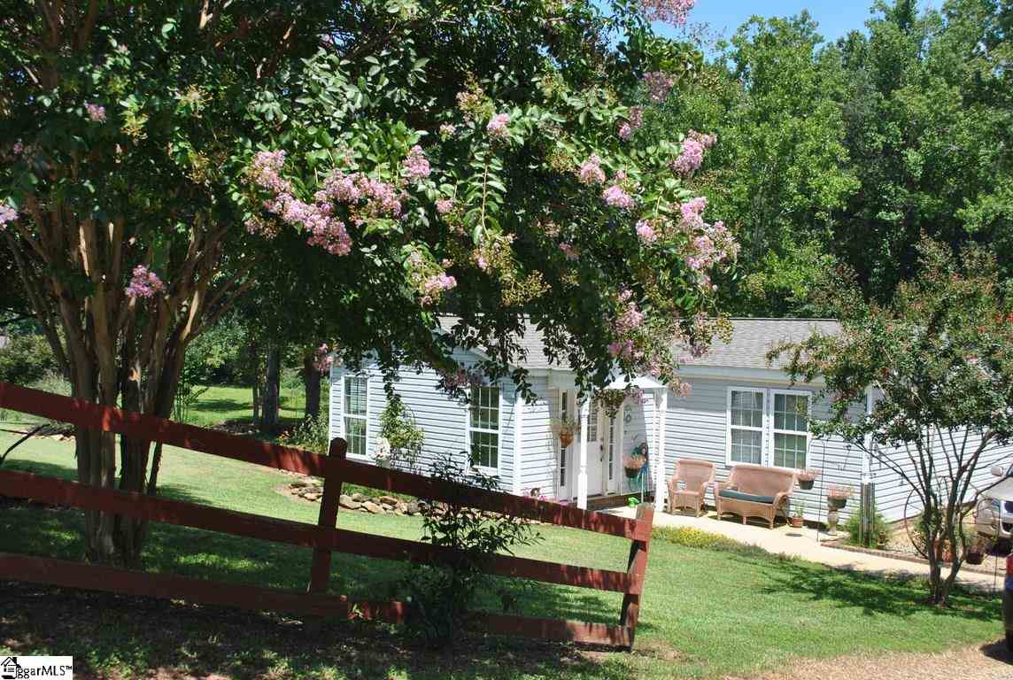 645 Springdale Road Mayo, SC 29330 - Photo 1 of 1