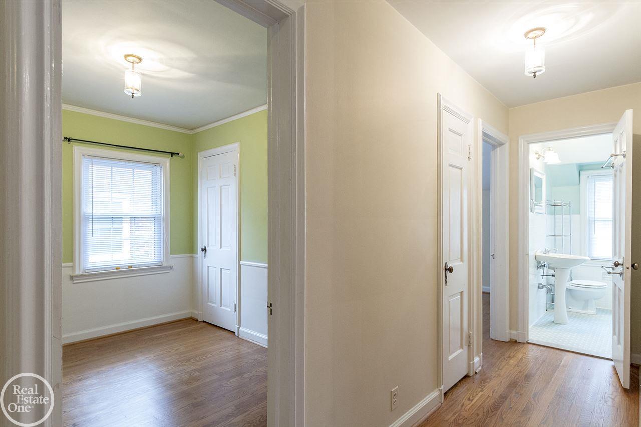 429 Moran Road Grosse Pointe Farms, MI 48236 - Photo 41 of 60