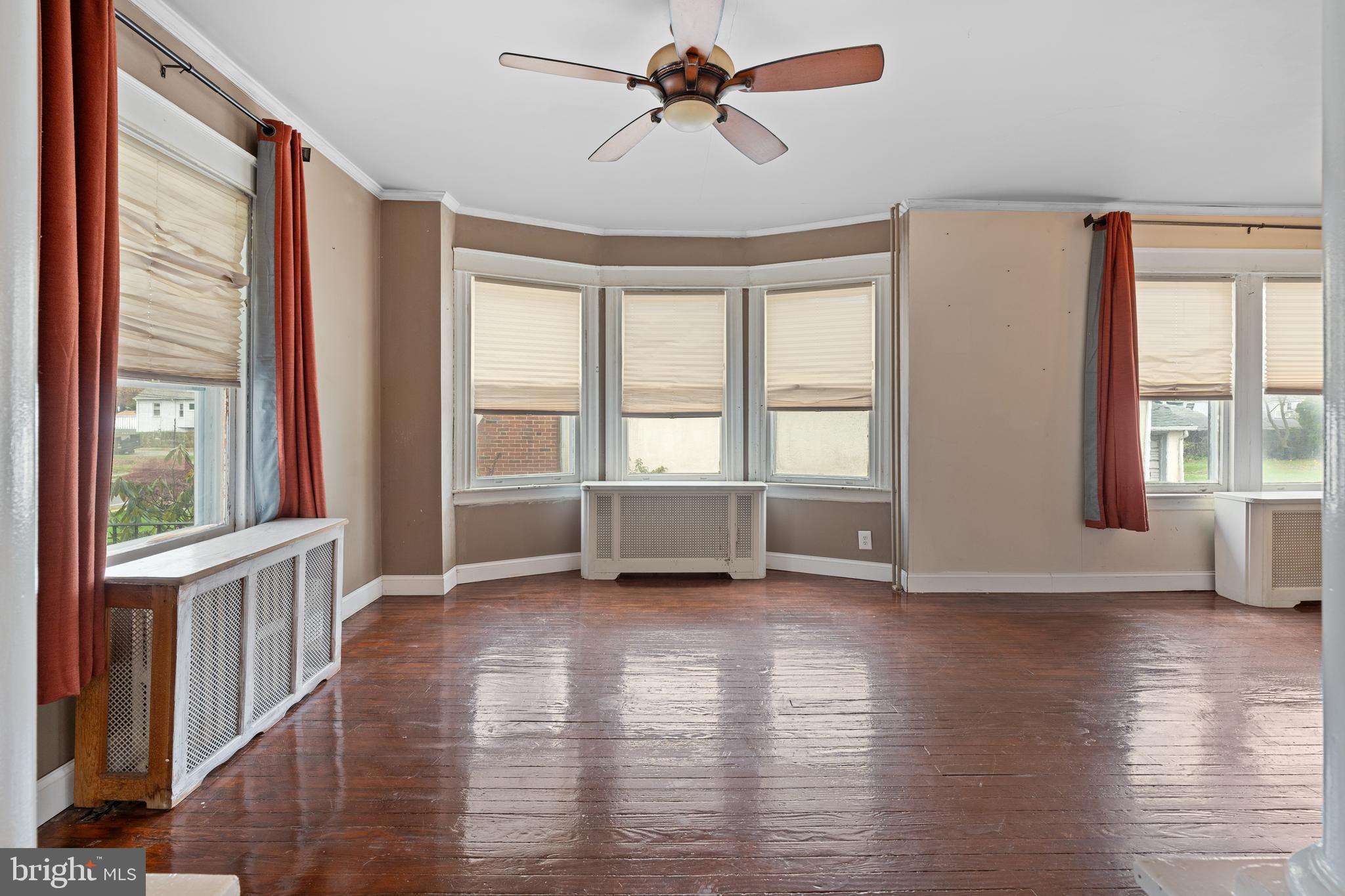 320 West Providence Road Aldan, PA 19018 - Photo 4 of 23 Gallery Image 4