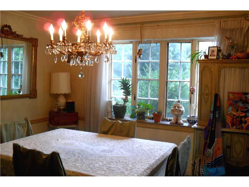 155 Ridgewood Road Pittsburgh, PA 15237 - Photo 3 of 8 Dining Room.