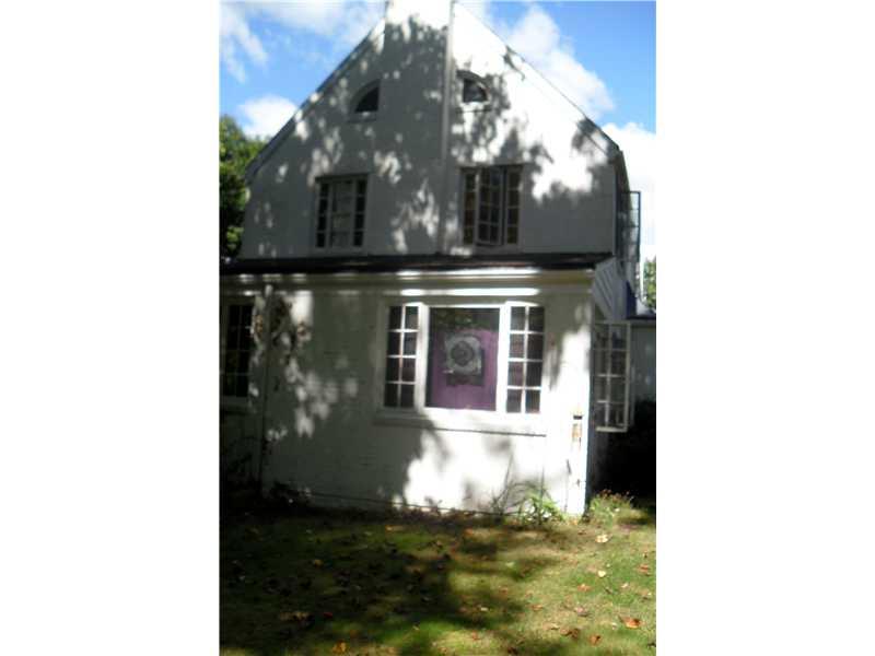 155 Ridgewood Road Pittsburgh, PA 15237 - Photo 6 of 8 Exterior Back.