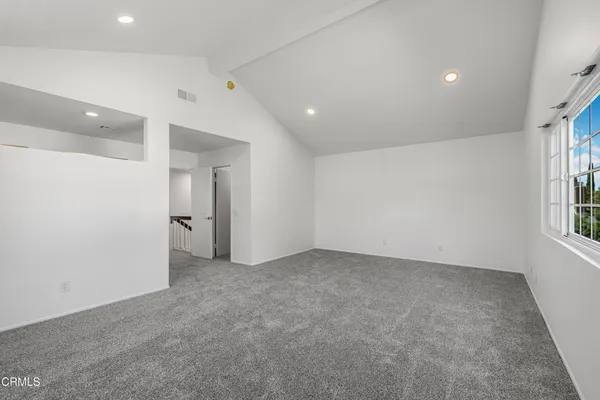 $5,900 | 327 Bethany Street, Thousand Oaks, CA 91360