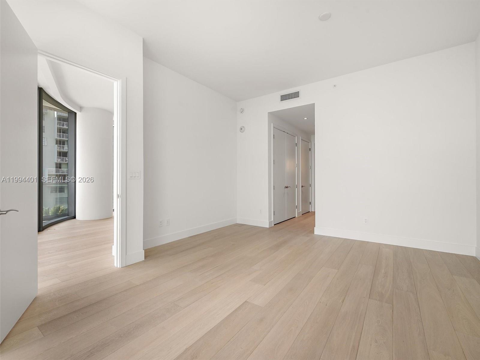 175 Southeast 25th Road, Unit 502 Miami, FL 33129 - Photo 22 of 32