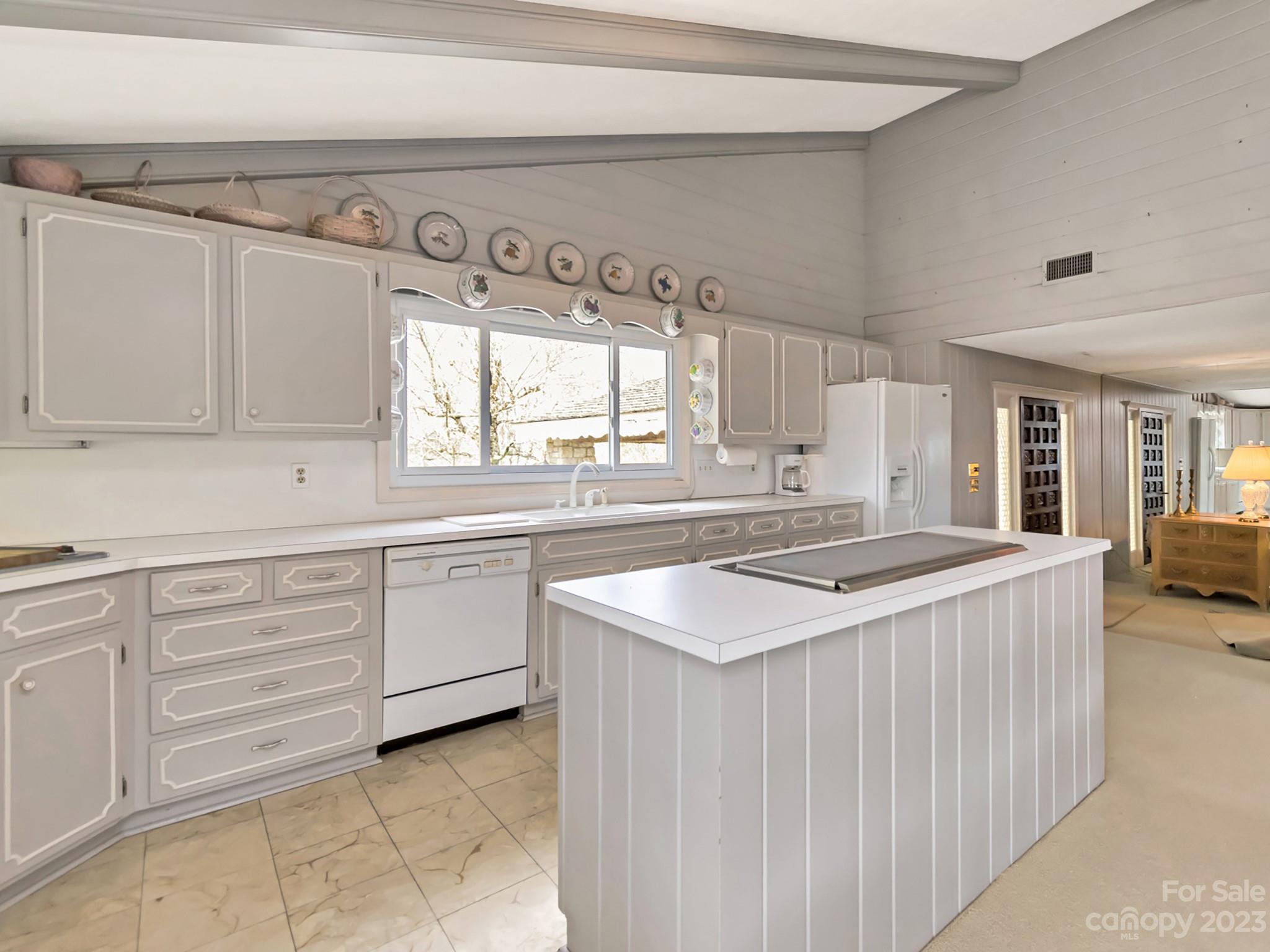 291 Balsam Road Boone, NC 28607 - Photo 14 of 32 Gallery Image 14