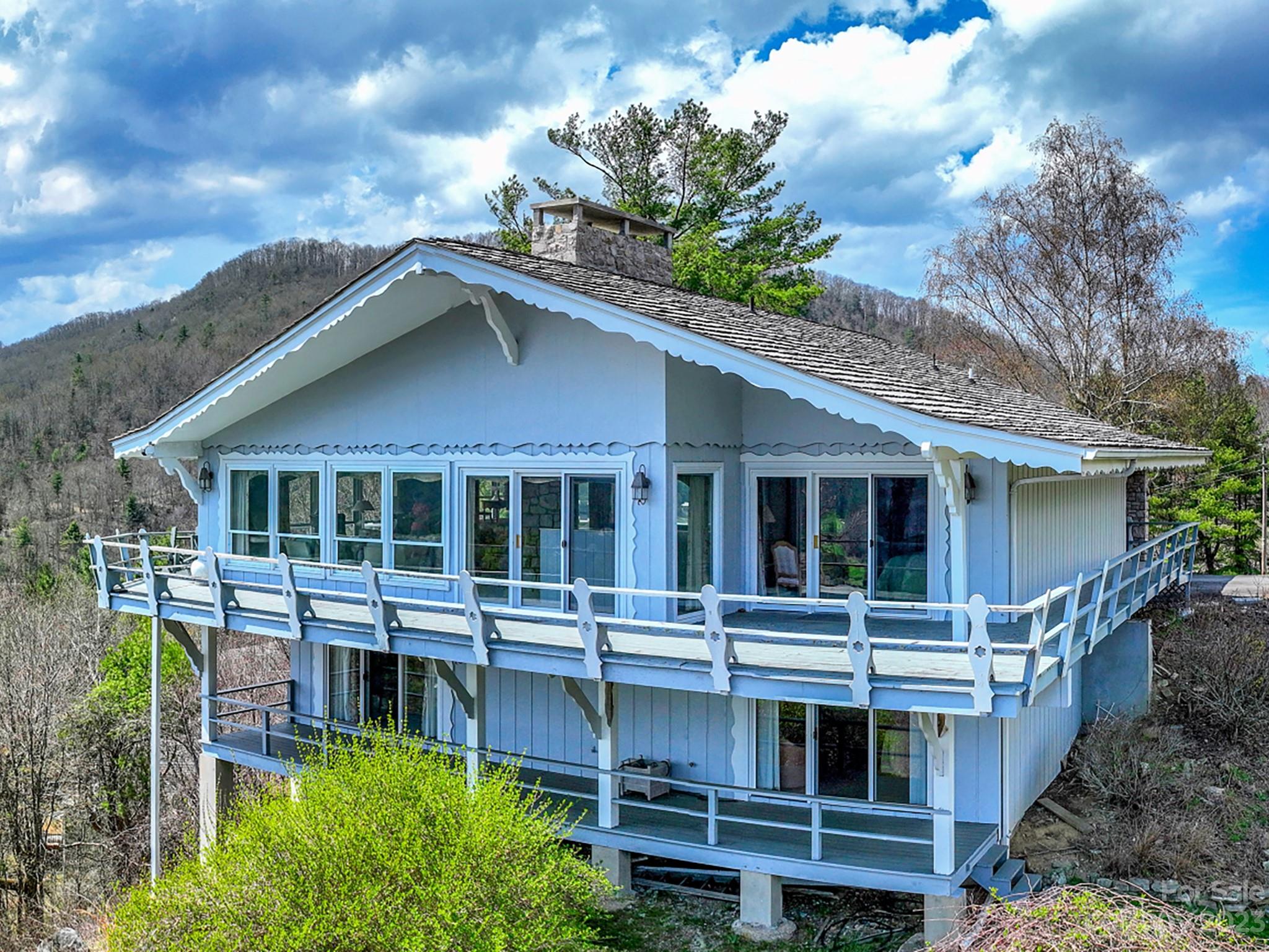 291 Balsam Road Boone, NC 28607 - Photo 5 of 32 Gallery Image 5