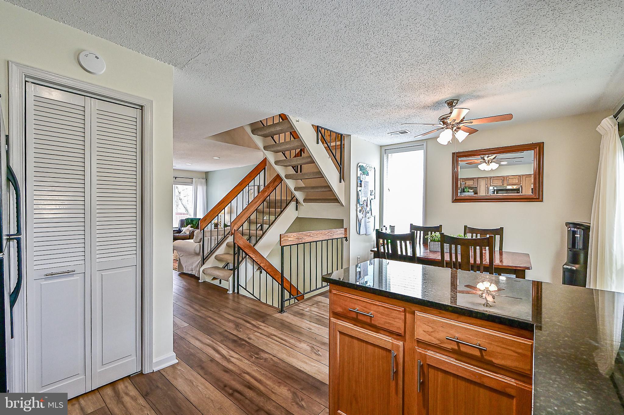 2414 Southgate Square Reston, VA 20191 - Photo 15 of 48
