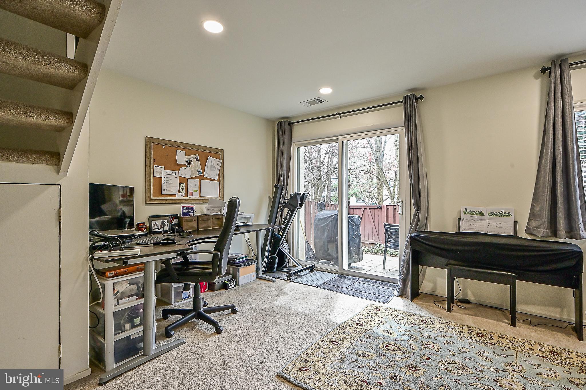 2414 Southgate Square Reston, VA 20191 - Photo 28 of 48