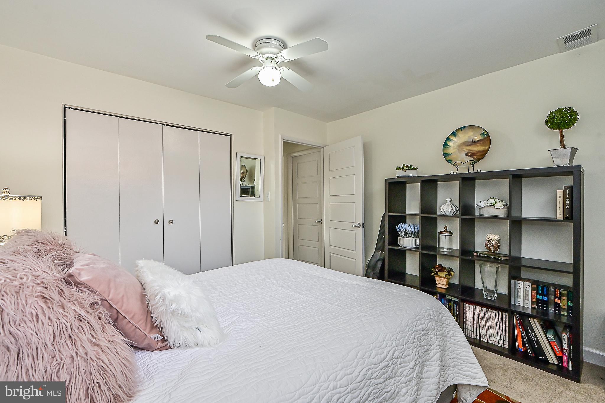 2414 Southgate Square Reston, VA 20191 - Photo 34 of 48