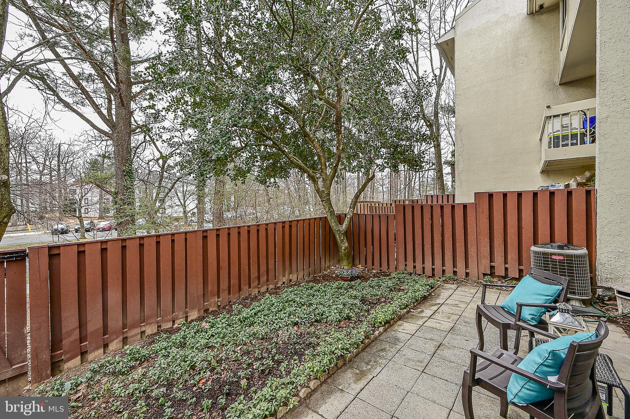 2414 Southgate Square Reston, VA 20191 - Photo 39 of 48